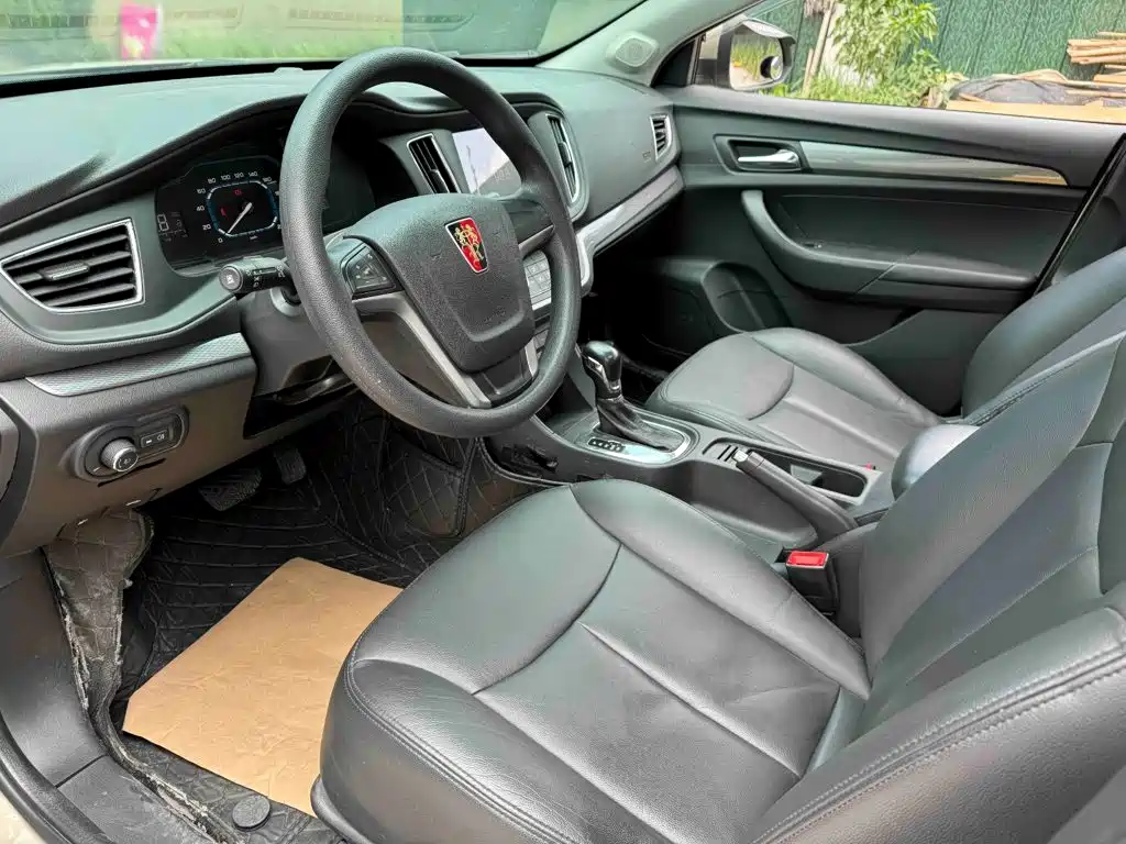 Roewe 360 — миниатюра 7