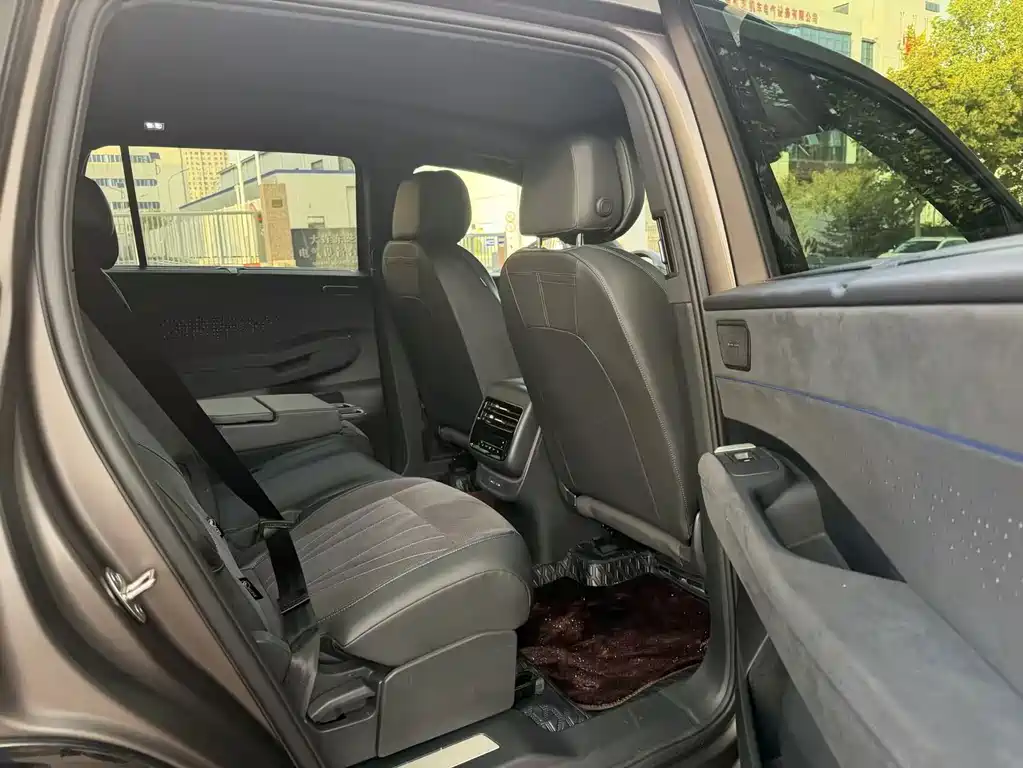 Volkswagen Teramont — миниатюра 4