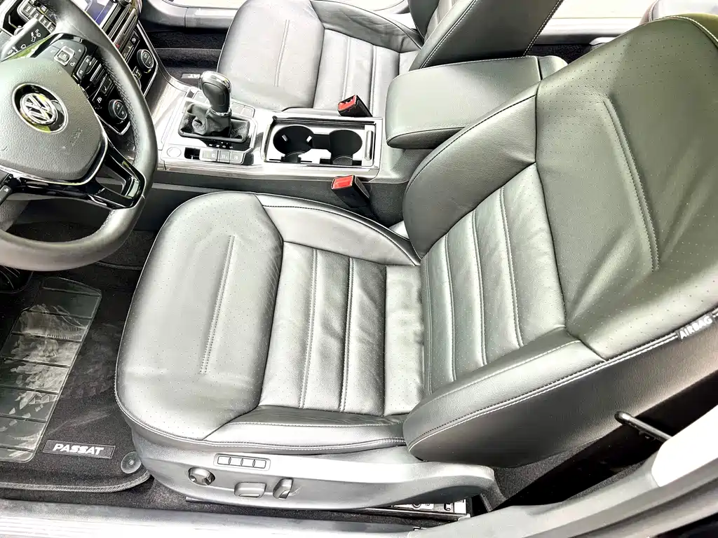 Volkswagen Passat — миниатюра 15