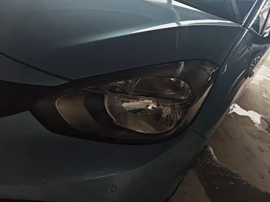 Honda Fit — миниатюра 5