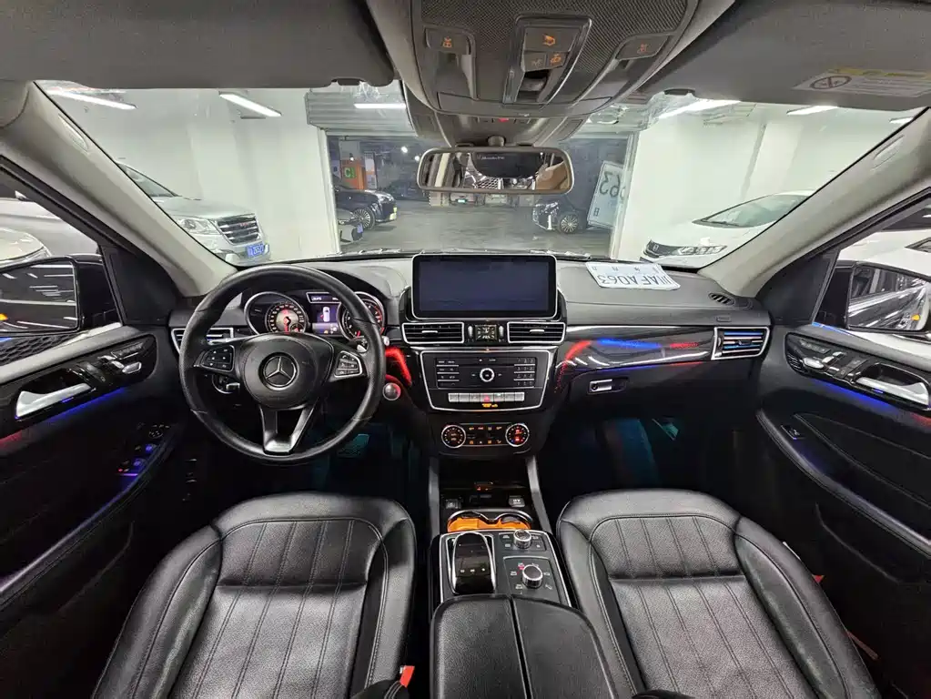 Mercedes-Benz GLS — миниатюра 9