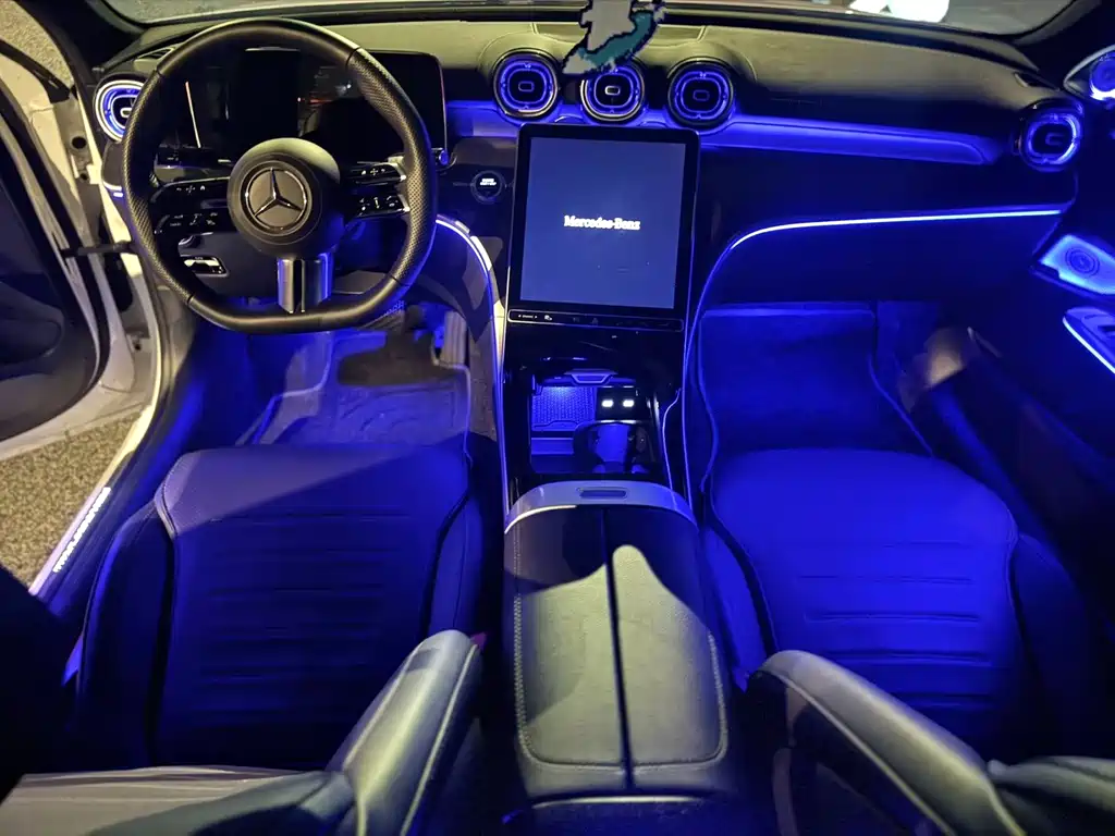 Mercedes-Benz C-Class — миниатюра 5