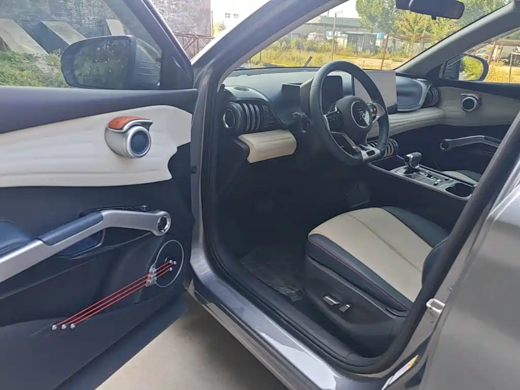 BYD Yuan Plus — миниатюра 16