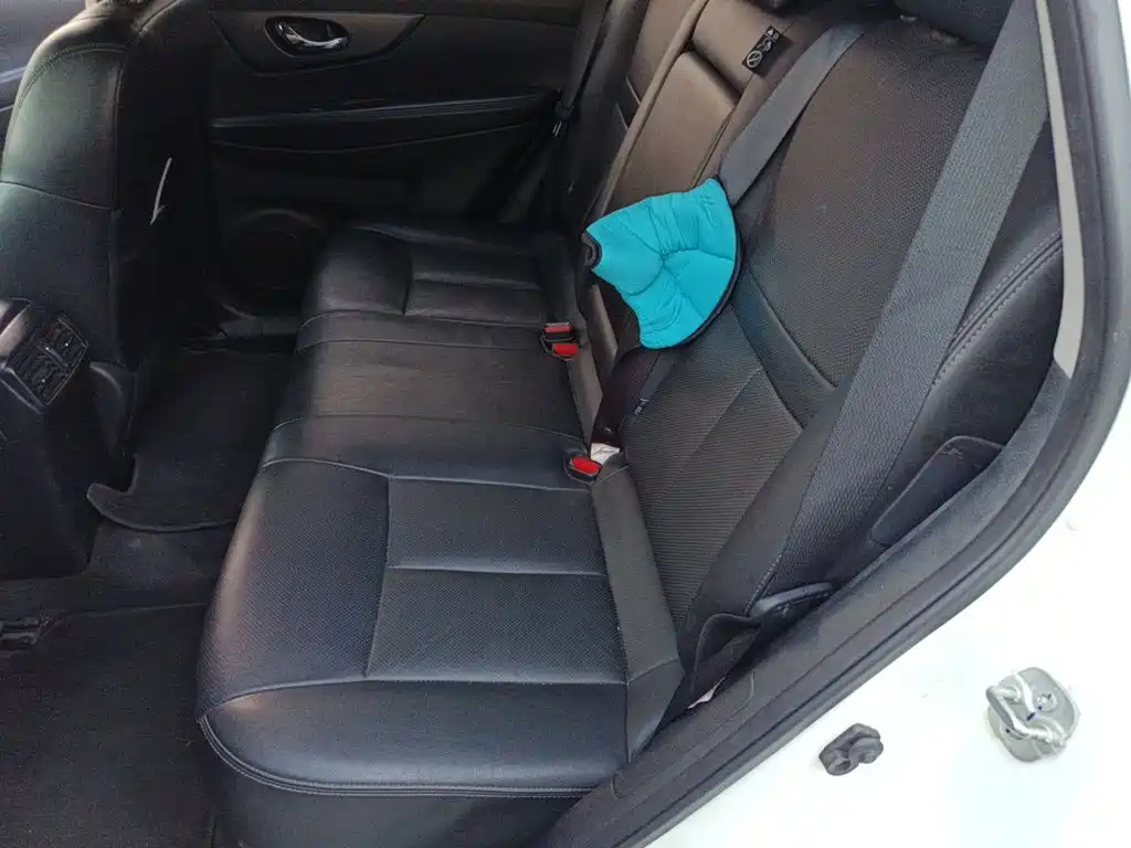 Nissan X-Trail — миниатюра 18