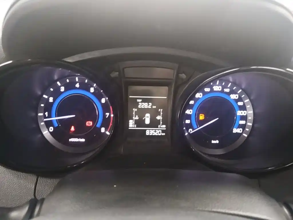 Changan CS15 — миниатюра 16