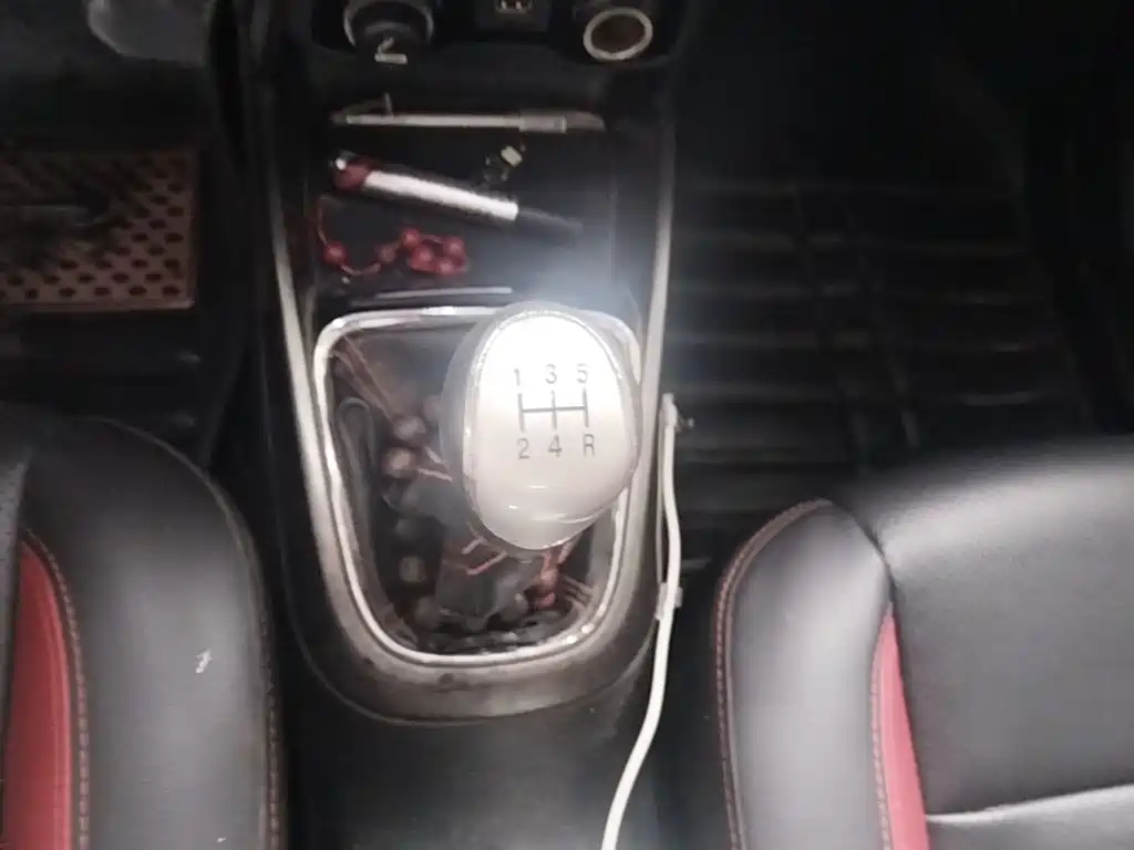 Changan CS15 — миниатюра 19
