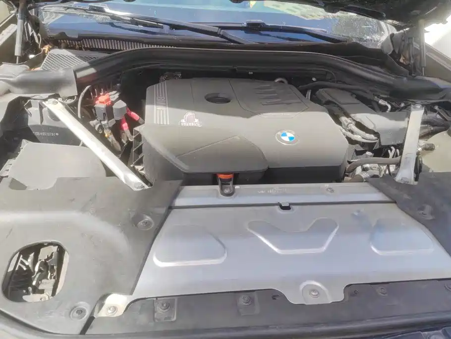 BMW X4 — миниатюра 10