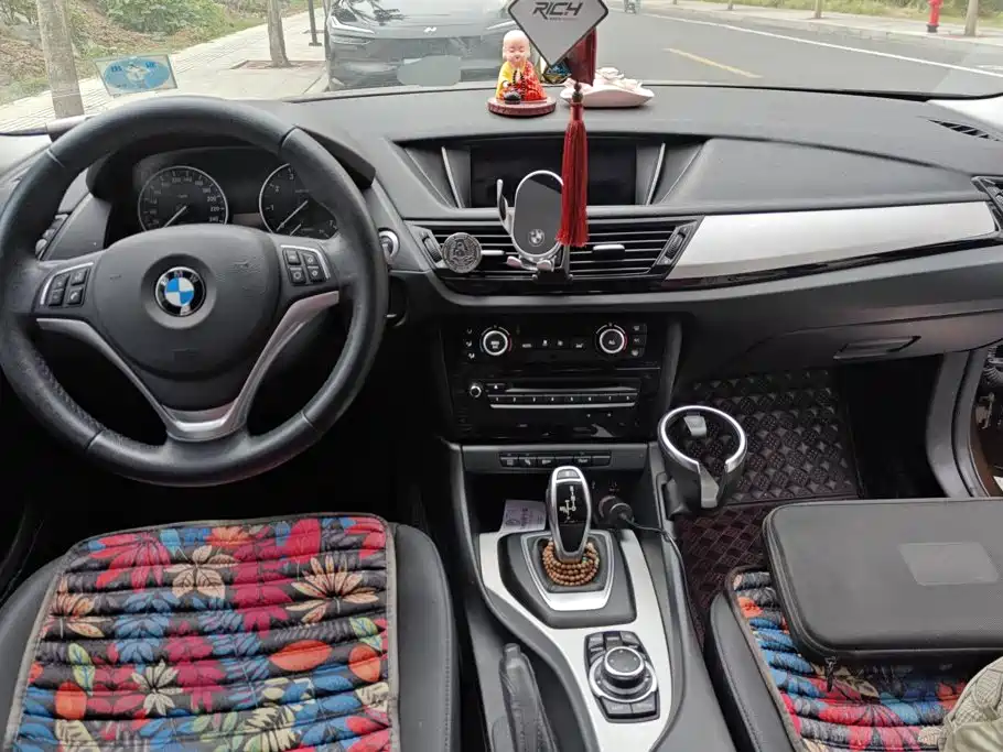 BMW X1 — миниатюра 12