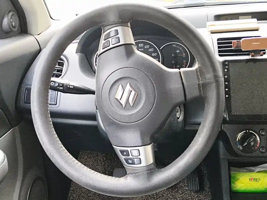 Suzuki Swift — миниатюра 14
