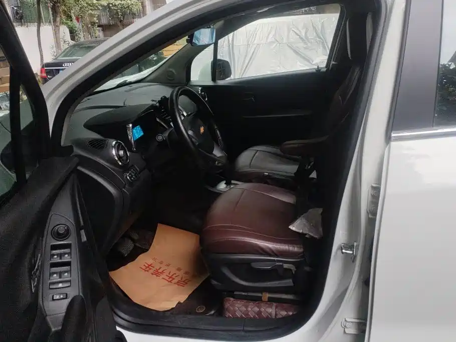 Chevrolet Trax — миниатюра 9