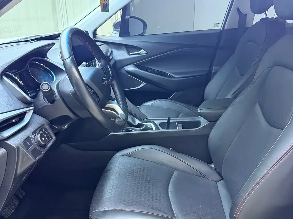 Chevrolet Volando — миниатюра 9