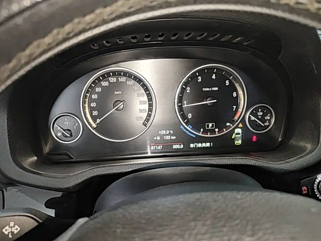 BMW X3 (Import) — миниатюра 12