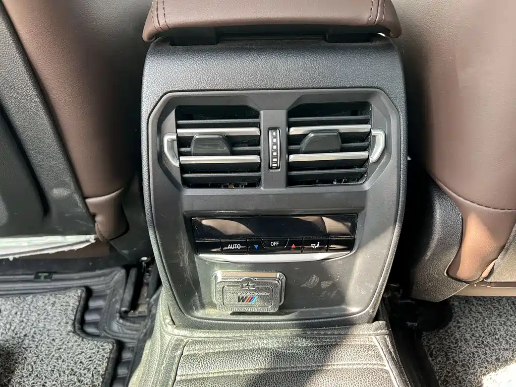 BMW 3 Series — миниатюра 14