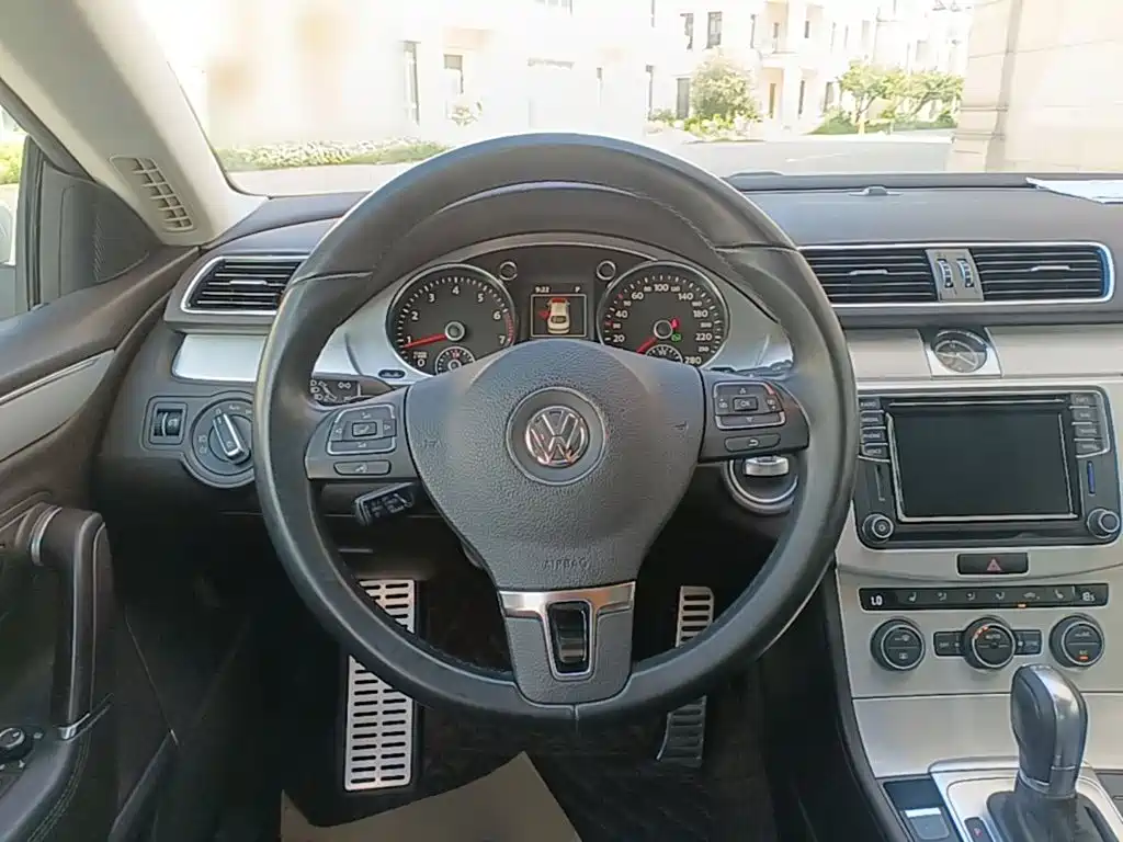 Volkswagen CC — миниатюра 7