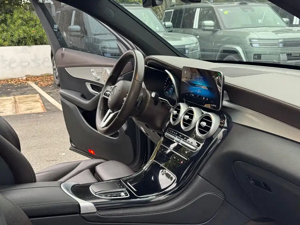 Mercedes-Benz GLC — миниатюра 13