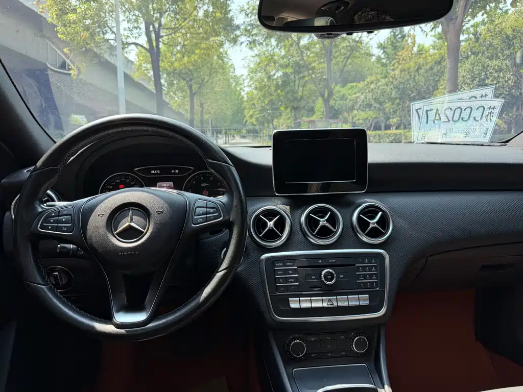 Mercedes-Benz A-Class (Import) — миниатюра 8