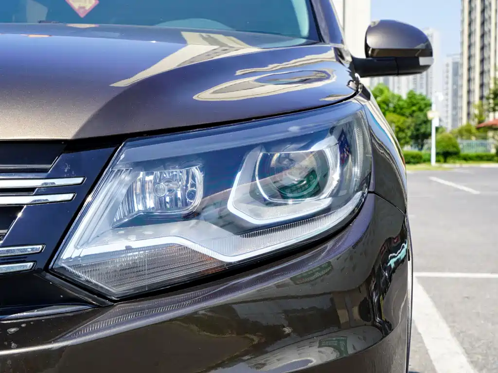 Volkswagen Tiguan — миниатюра 8