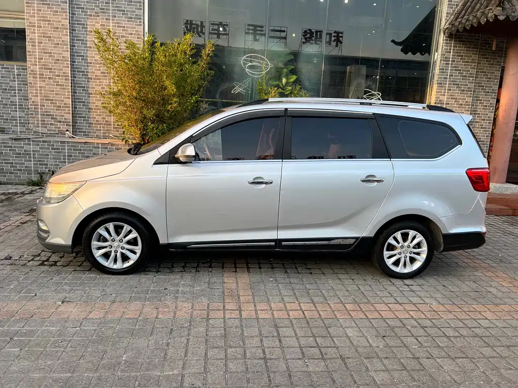 Baojun 730 — миниатюра 4