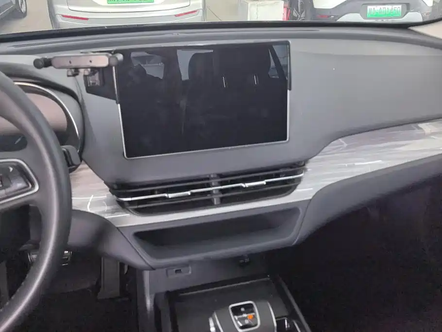 Hongqi Hongqi E-QM5 — миниатюра 13