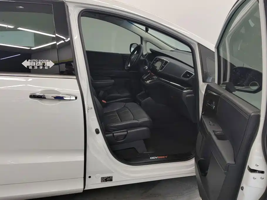 Honda Odyssey — миниатюра 8