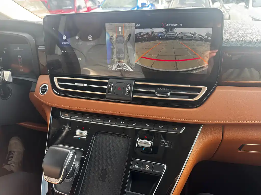 Hongqi Hongqi HQ9 — миниатюра 19