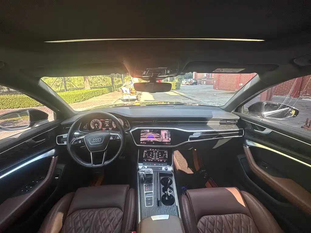 Audi A6L — миниатюра 11