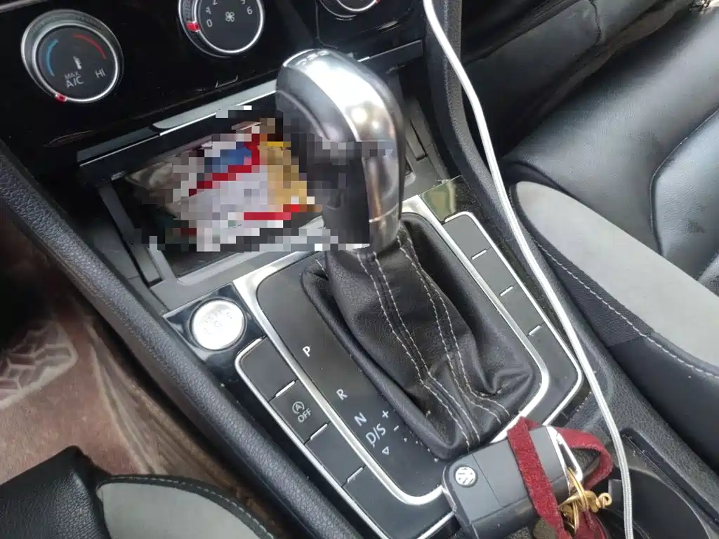 Volkswagen Golf — миниатюра 10