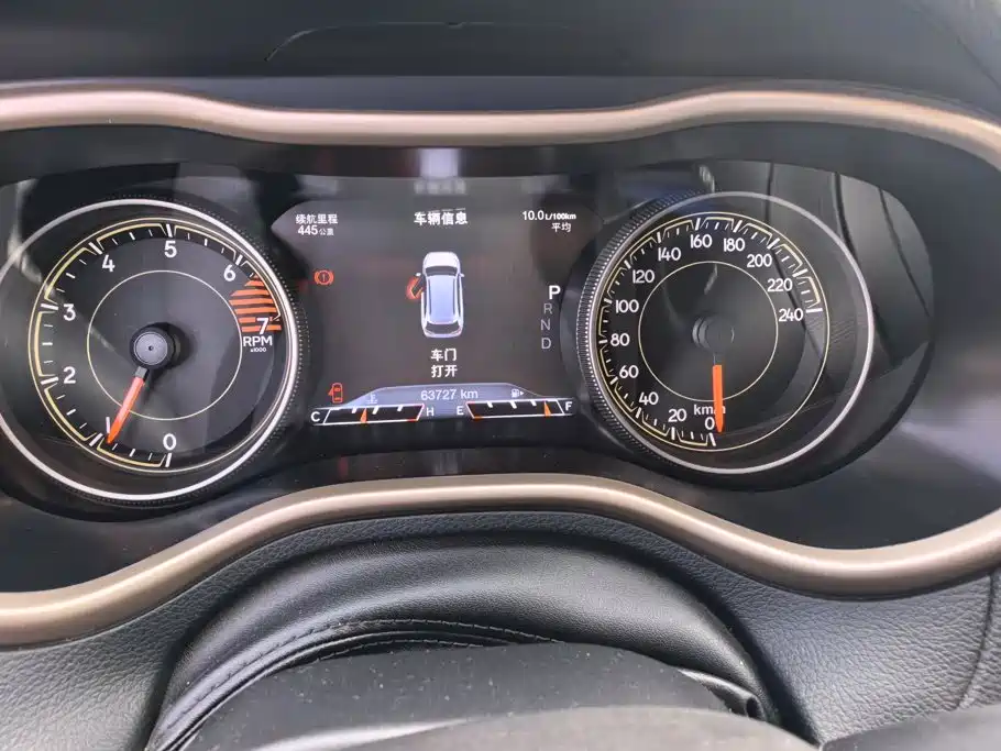Jeep Cherokee — миниатюра 14