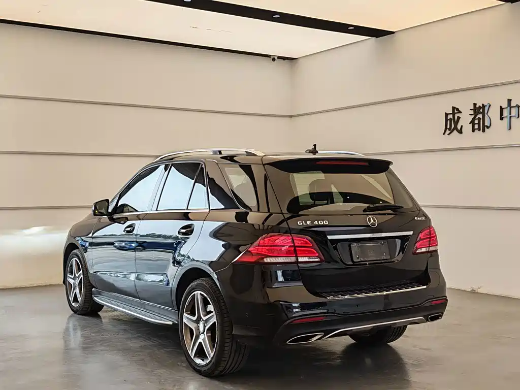 Mercedes-Benz GLE (Import) — миниатюра 6