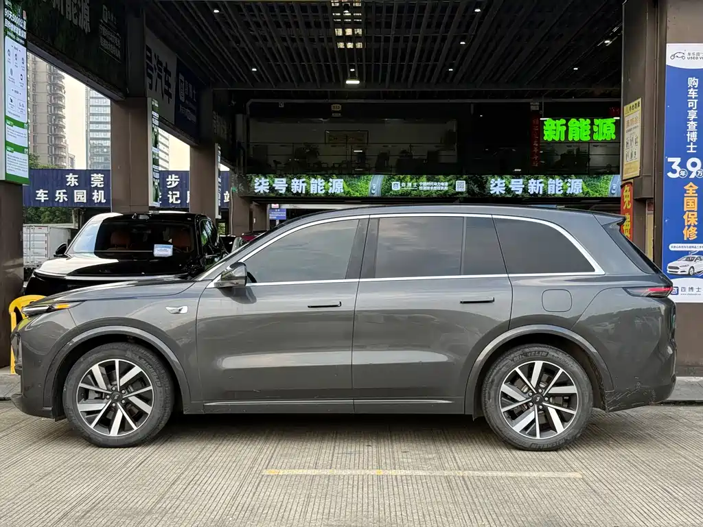 Li Auto Li L8 — миниатюра 3