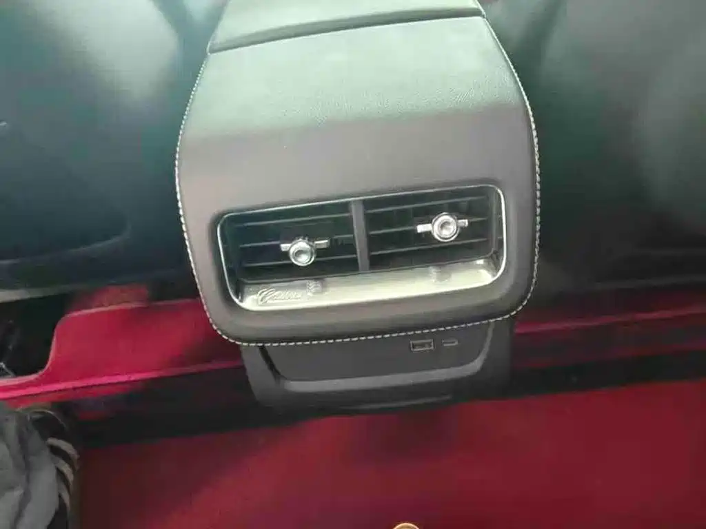 Cadillac XT5 — миниатюра 16
