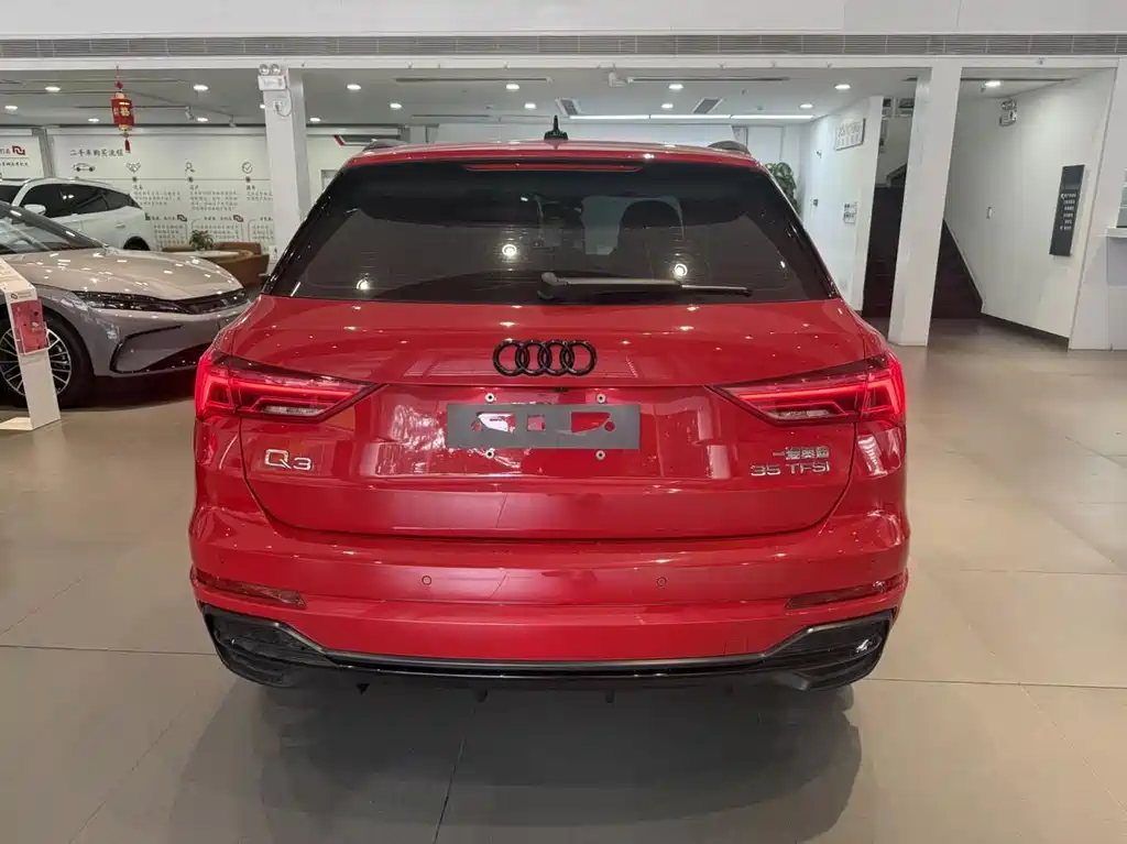 Audi Q3 — миниатюра 5
