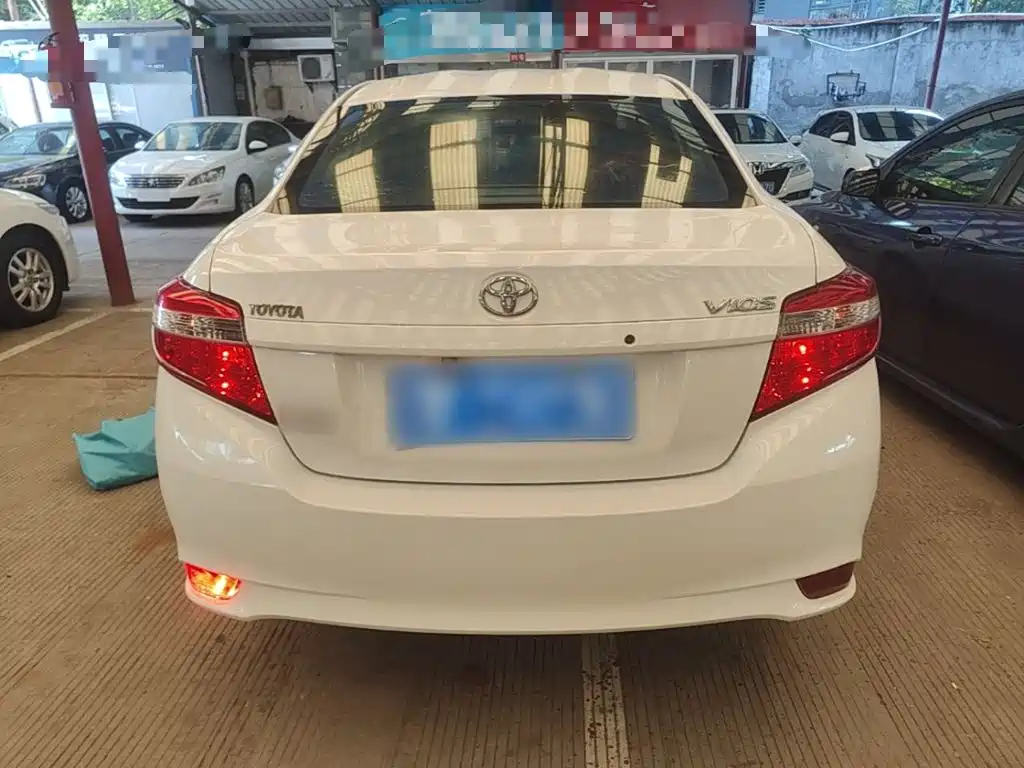 Toyota Vios — миниатюра 6