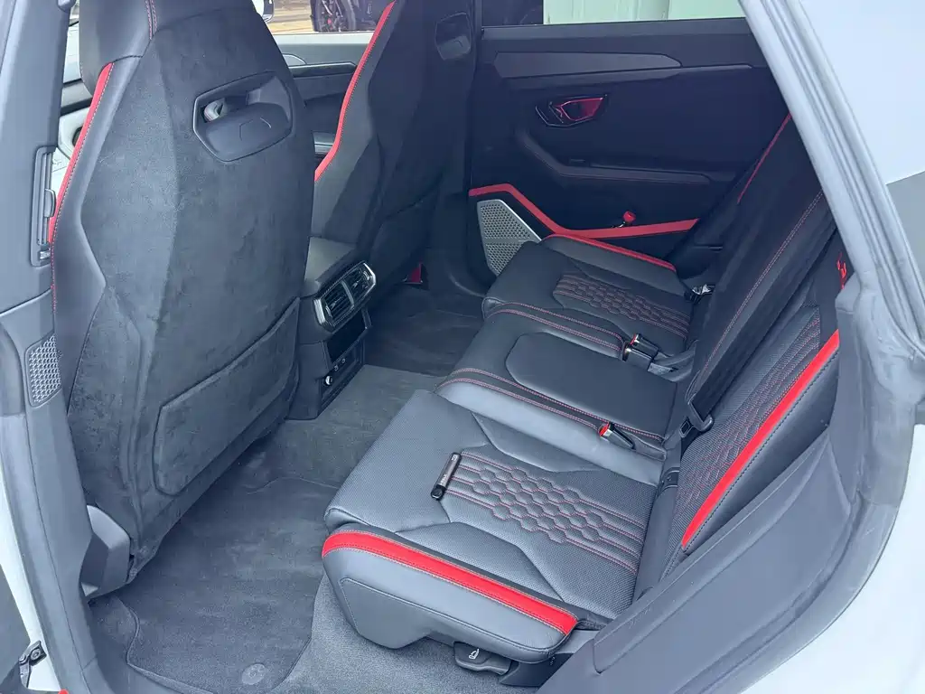 Lamborghini Urus — миниатюра 5