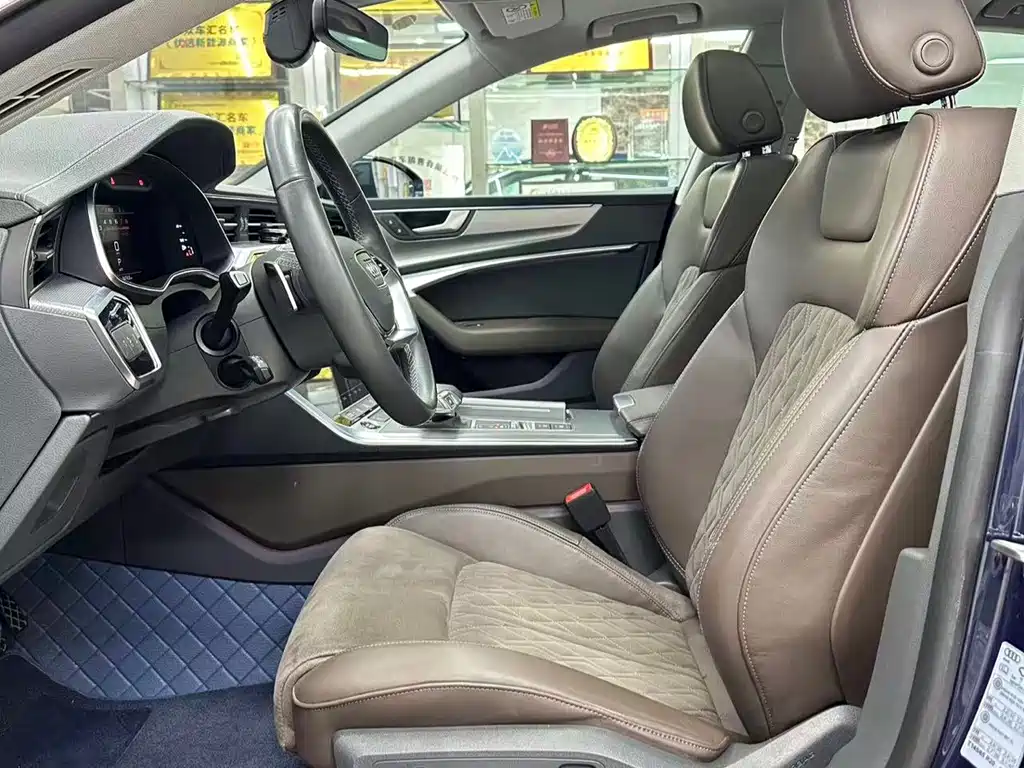 Audi A7L — миниатюра 7