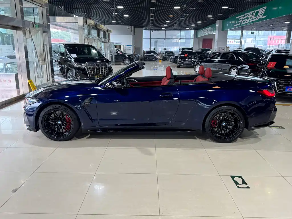 BMW M4 2023 M4 M xDrive