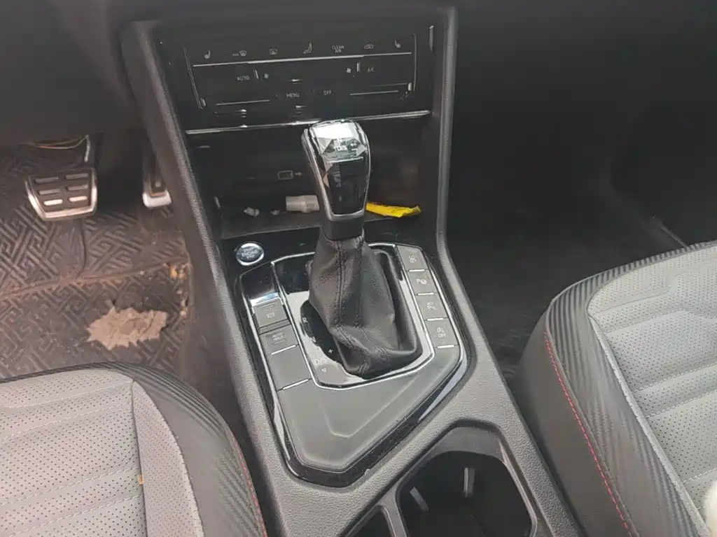 Volkswagen Tiguan X — миниатюра 14