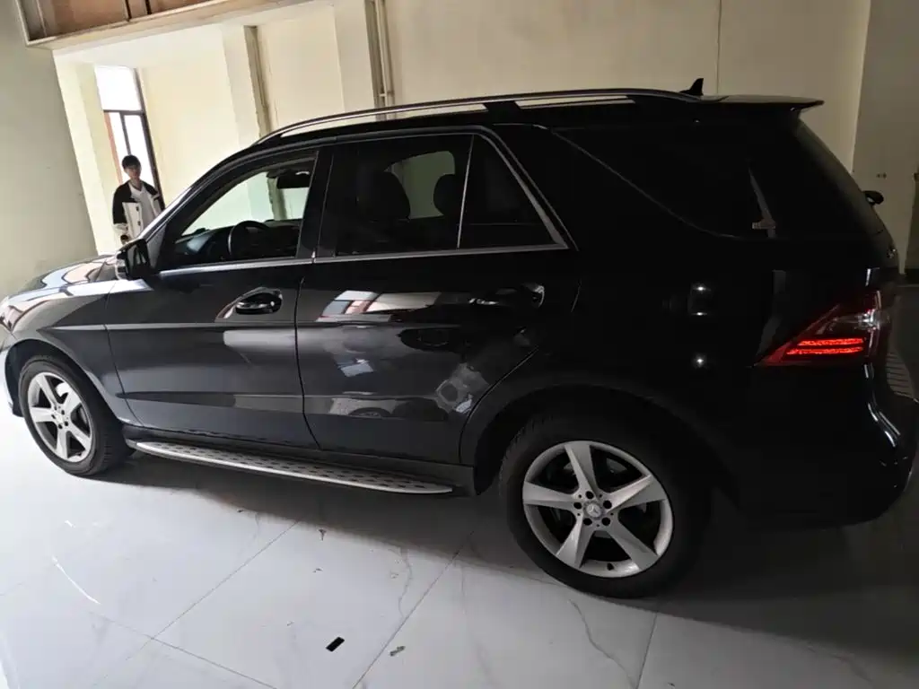 Mercedes-Benz M-Class — миниатюра 5