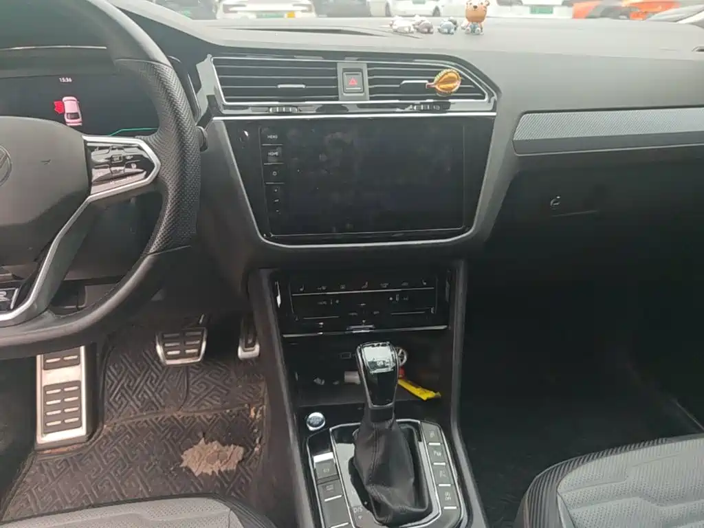 Volkswagen Tiguan X — миниатюра 13
