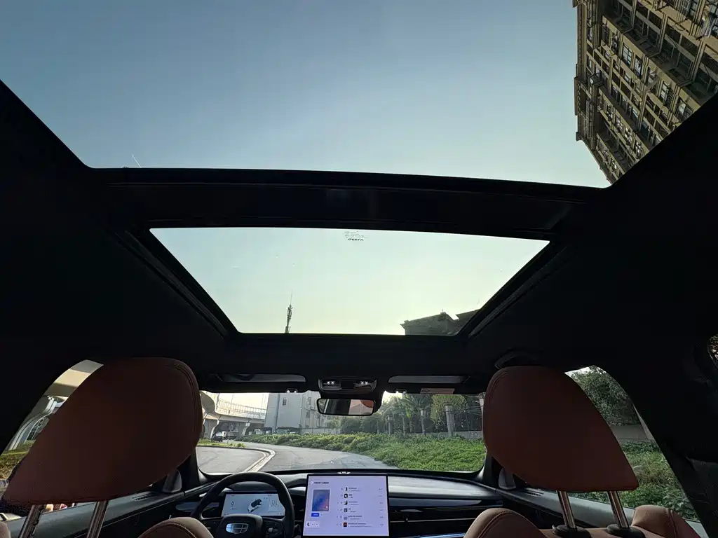 Geely Boyue — миниатюра 22