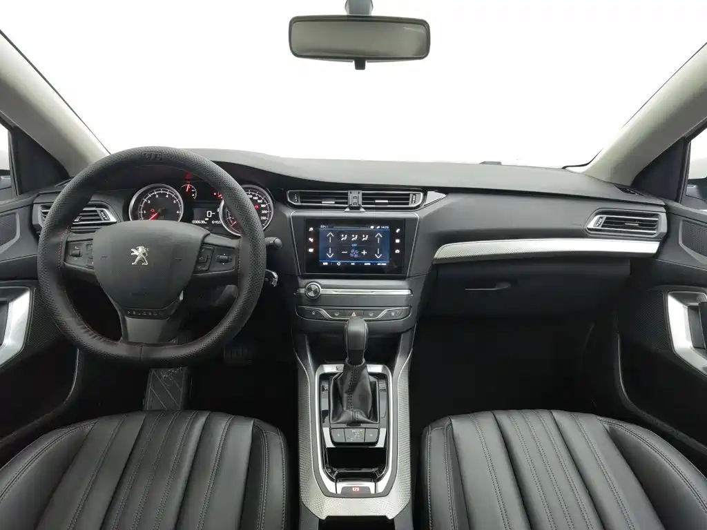 Peugeot 408 — миниатюра 5