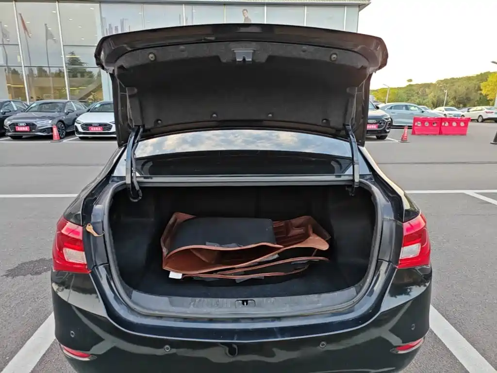 Buick Excelle — миниатюра 19