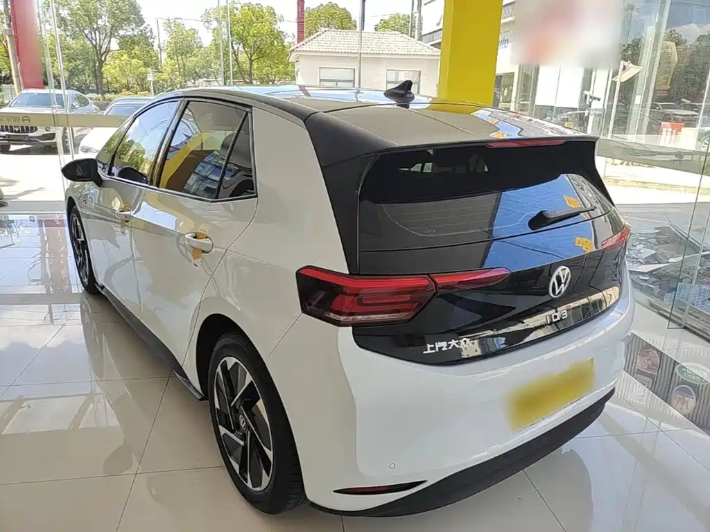 Volkswagen ID.3 — миниатюра 5