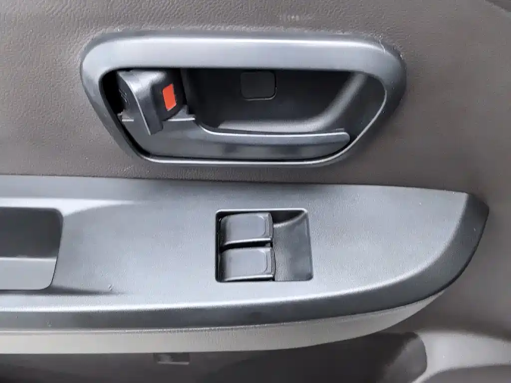 Wuling Hongguang V — миниатюра 9