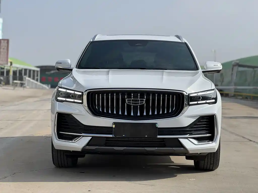 Geely Xingyue L — миниатюра 2