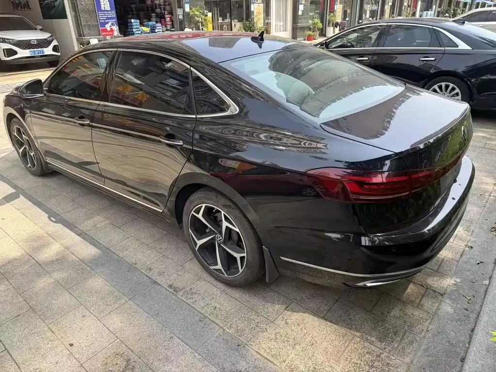 Volkswagen Passat — миниатюра 4