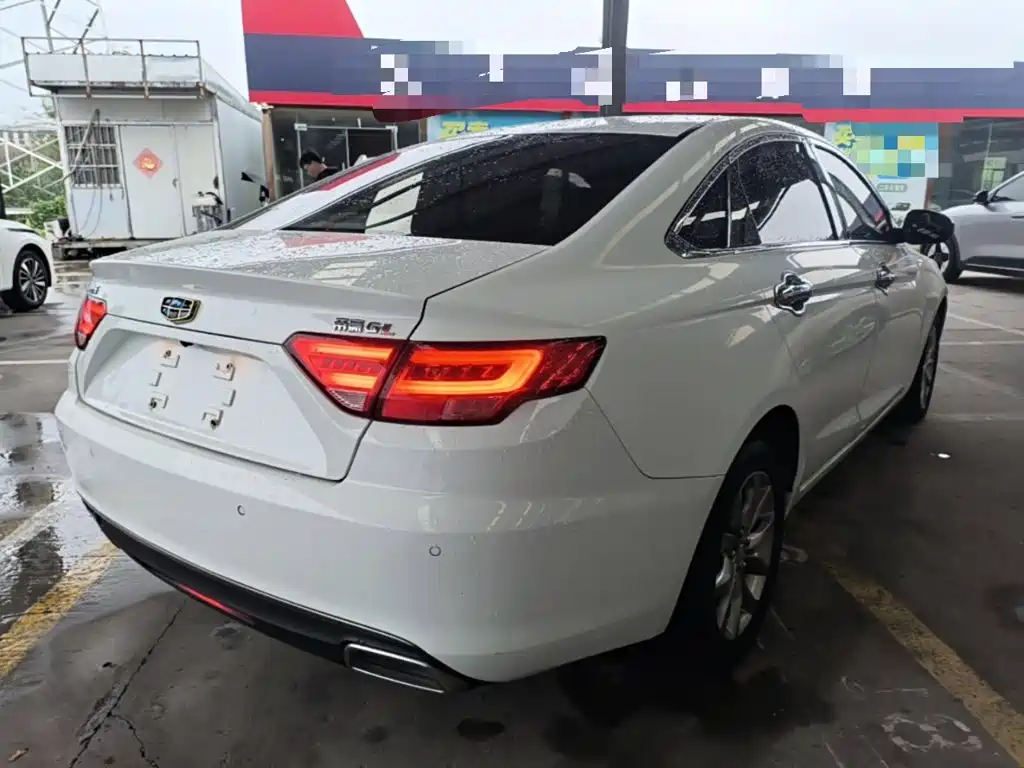 Geely Emgrand GL — миниатюра 7