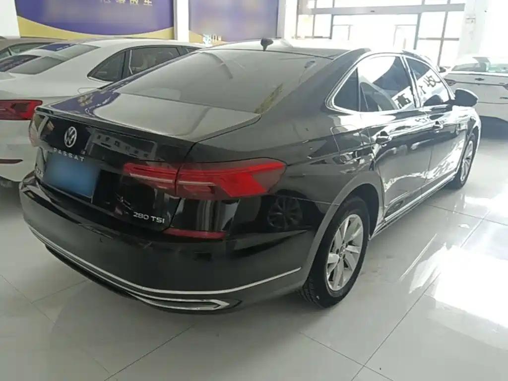 Volkswagen Passat — миниатюра 7