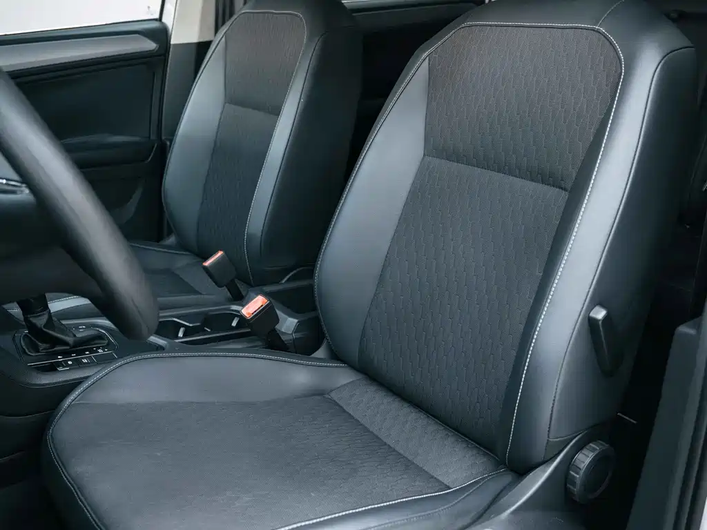 Volkswagen Tiguan L — миниатюра 20