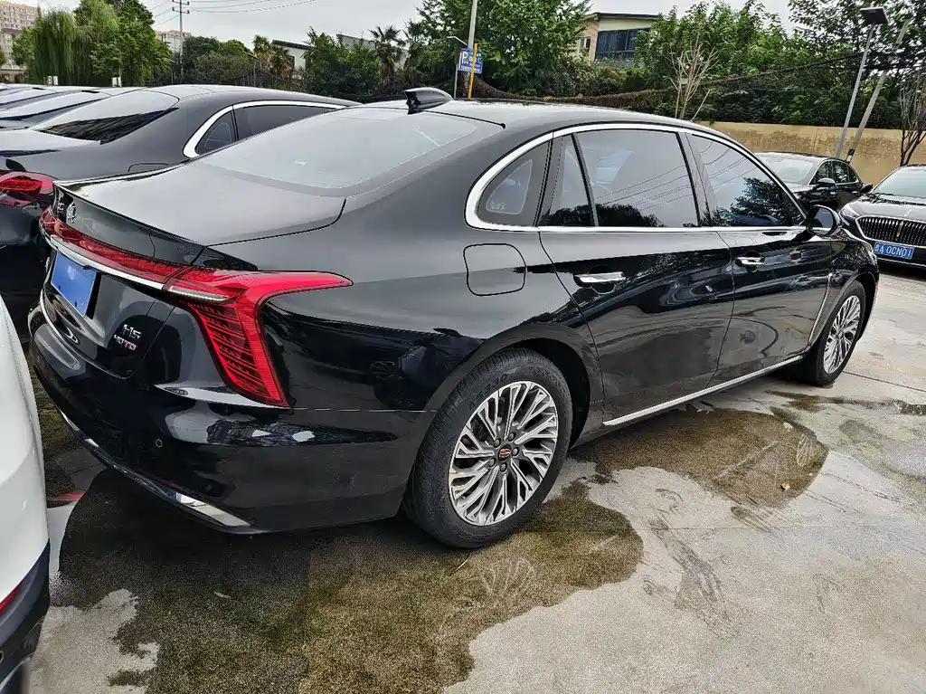 Hongqi Hongqi H5 — миниатюра 14